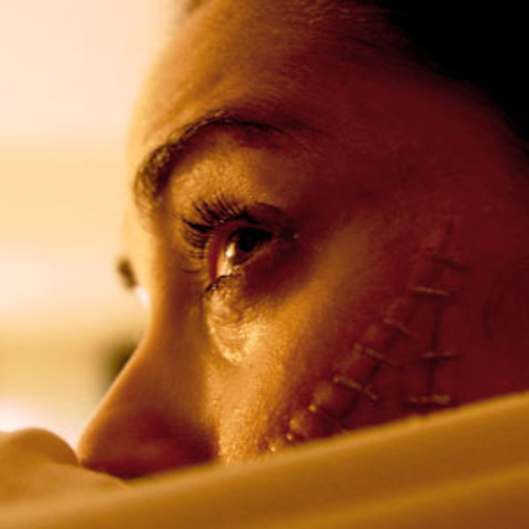 The Human Centipede Full Movie Free No Download Review: The Human Centipede Cannot Be Unseen - E! Online
